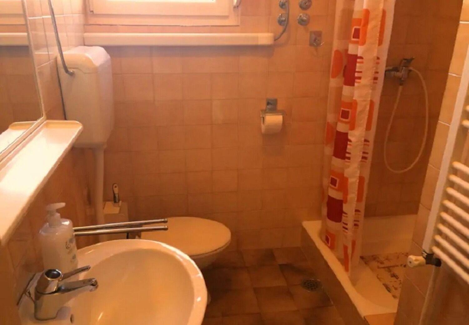 Apartments And Rooms Ognjen - Family Apartments With Free Parking Betina  Kültér fotó